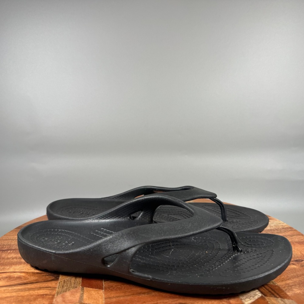 Crocs Kadee II Flip Flops Womens Size 9 Black Casual Beach Sandal 202492-001